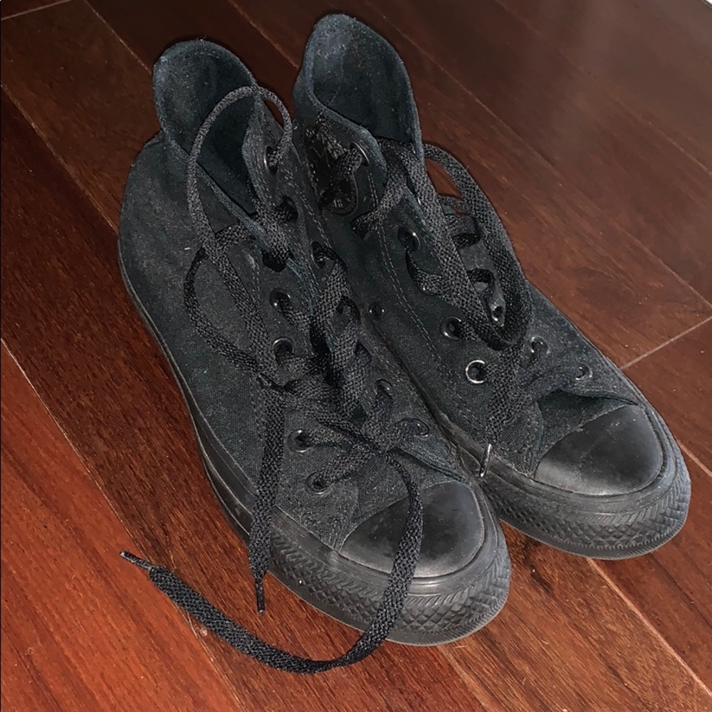 CONVERSE ALL BLACK HIGH TOPS- NEVER WORN!!